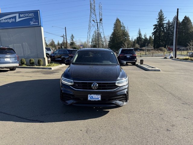 Used 2022 Volkswagen Tiguan SE R-Line image 2