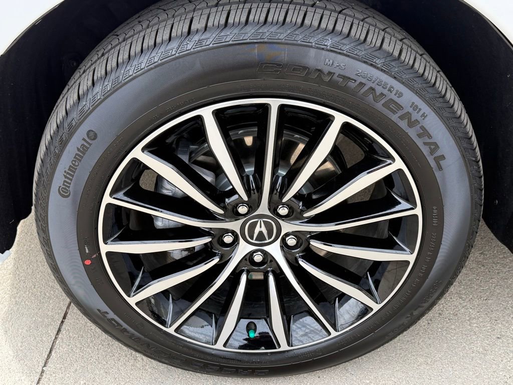 Certified 2025 Acura RDX SH-AWD w/ Advance Package image 11