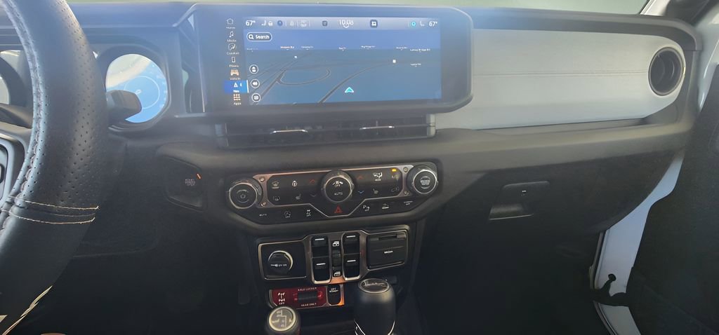 Used 2024 Jeep Gladiator Sport image 36