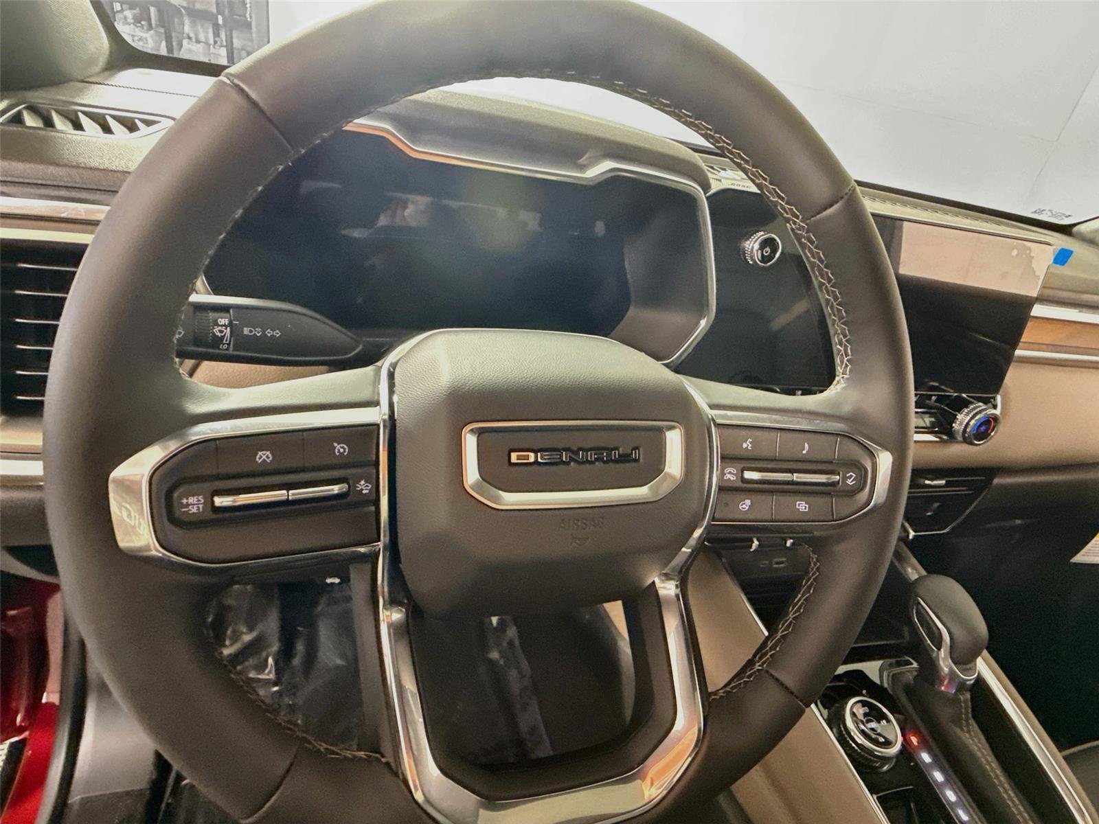 New 2026 GMC Canyon Denali AWD/4WD image 5