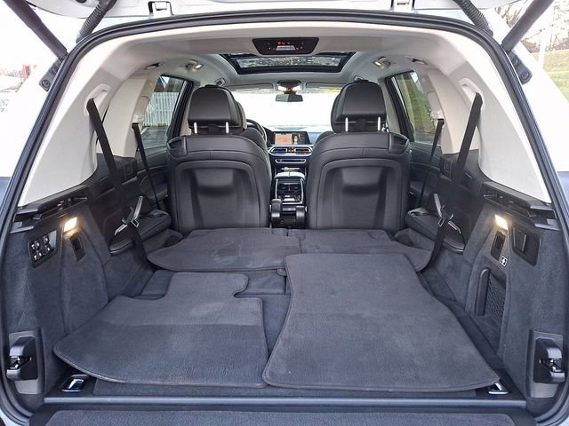 Used 2020 BMW X7 xDrive40i w/ Executive Package image 31