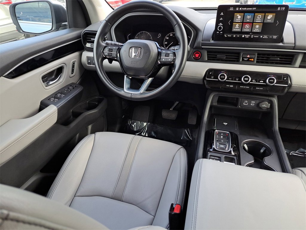 Used 2023 Honda Pilot EX-L image 10