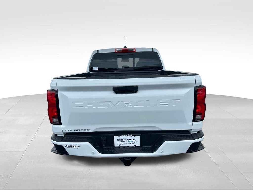 New 2026 Chevrolet Colorado LT w/ LT Convenience Package AWD/4WD image 4