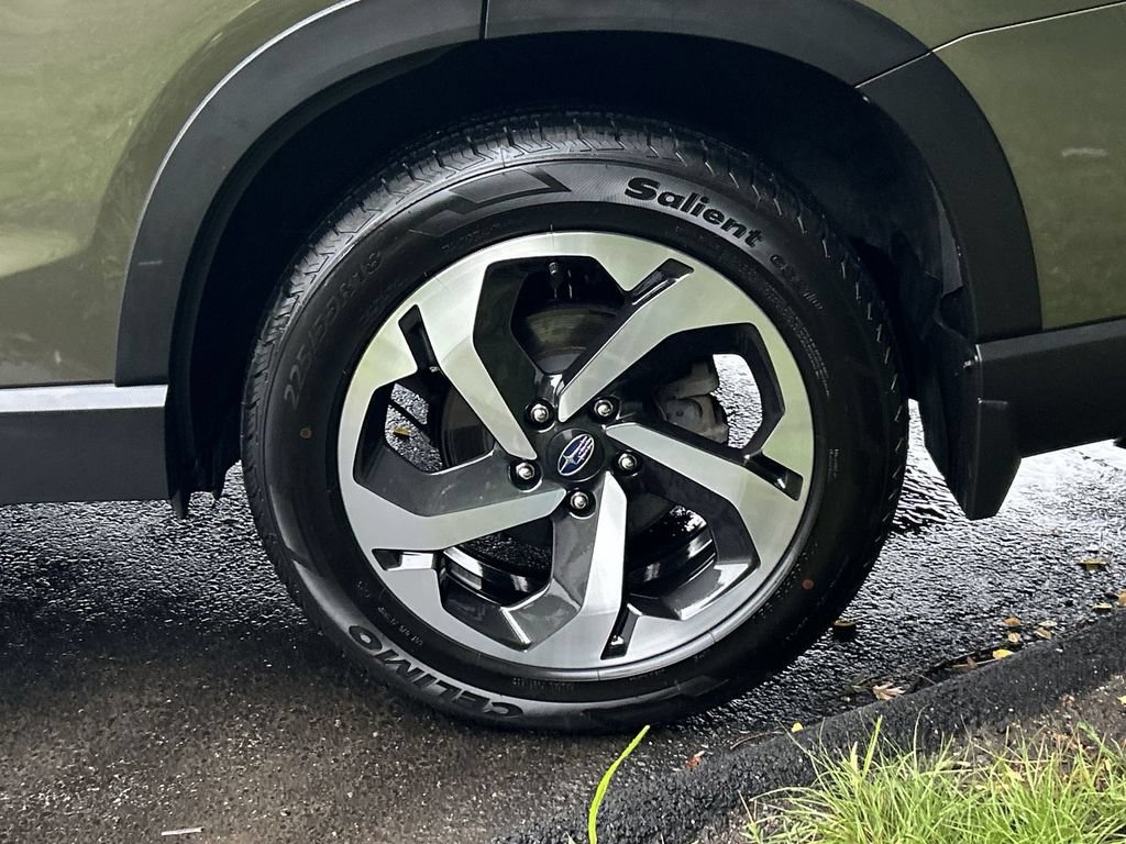 Certified 2023 Subaru Forester Touring AWD/4WD image 11