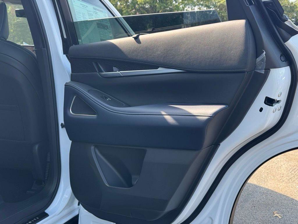 New 2026 INFINITI QX60 Sport w/ Dark Cargo Package AWD/4WD image 22