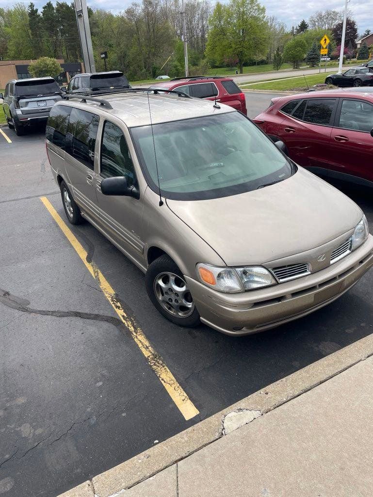 Used 2003 Oldsmobile Silhouette Premiere FWD image 4