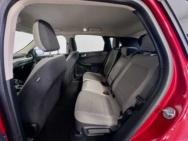 Used 2020 Ford Escape SE Sport image 23