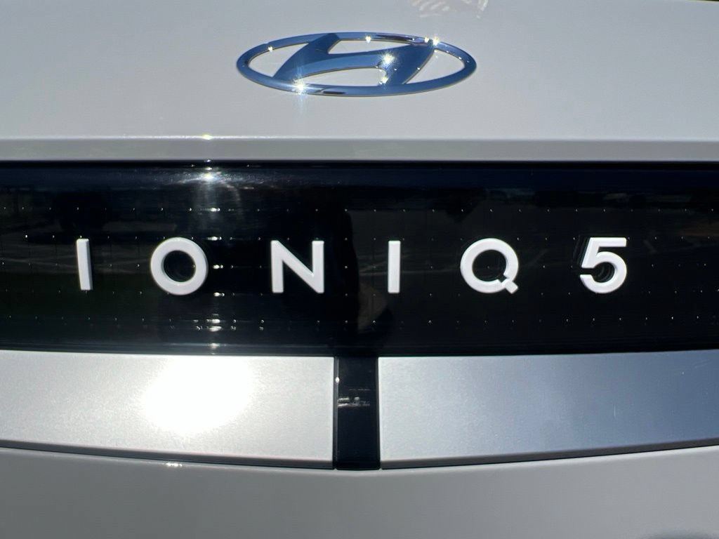 Used 2024 Hyundai Ioniq 5 SEL RWD image 51