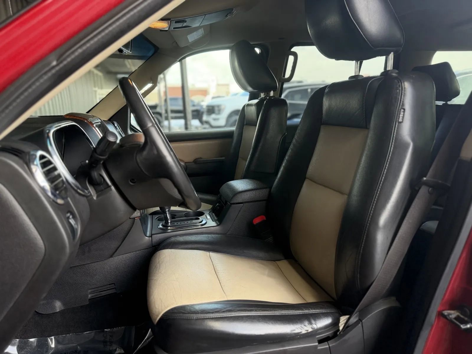 Used 2010 Ford Explorer Eddie Bauer image 15