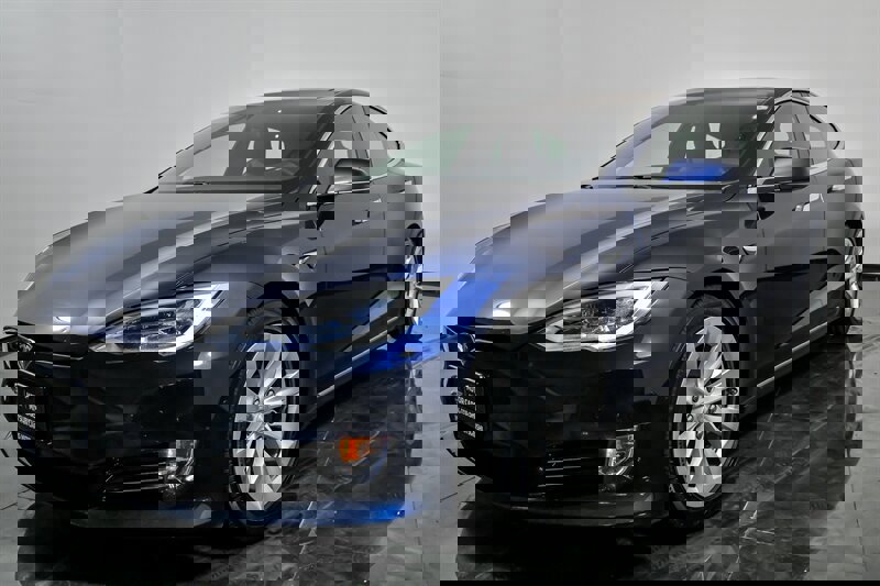 Used 2017 Tesla Model S 100D image 5