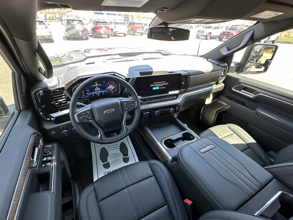 New 2025 Chevrolet Silverado 2500 High Country w/ Midnight Edition image 18