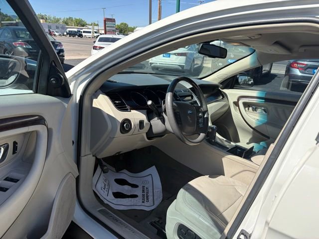Used 2010 Ford Taurus Limited FWD image 9