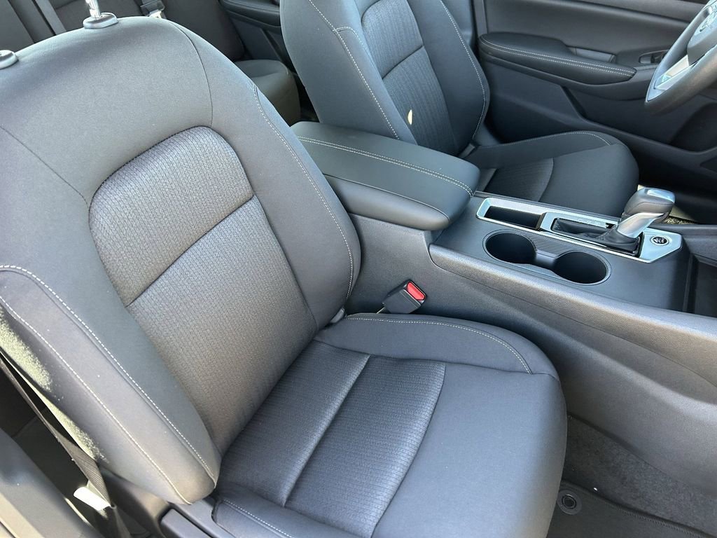 New 2025 Nissan Altima 2.5 SV image 10