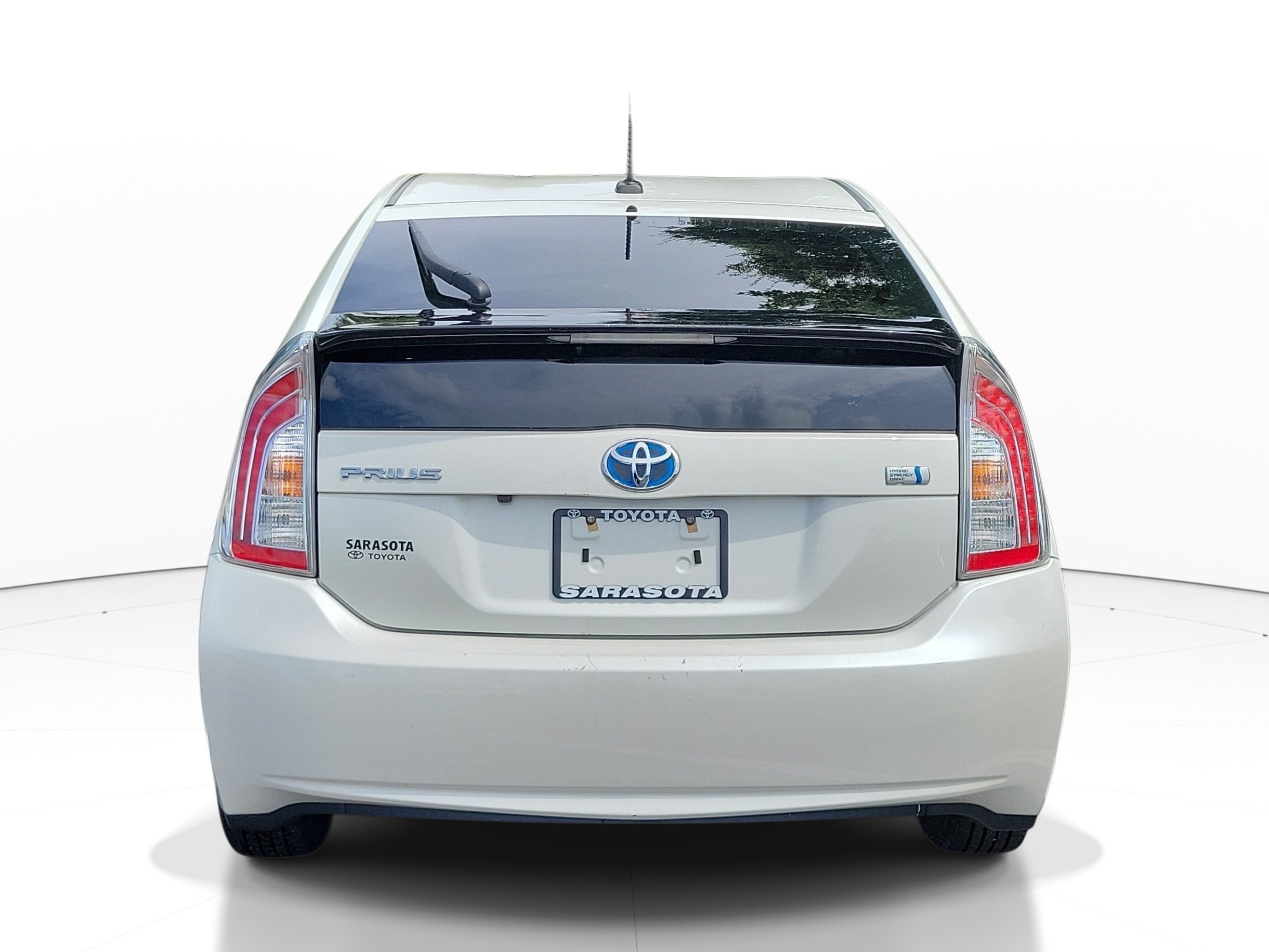 Used 2015 Toyota Prius Four FWD image 5