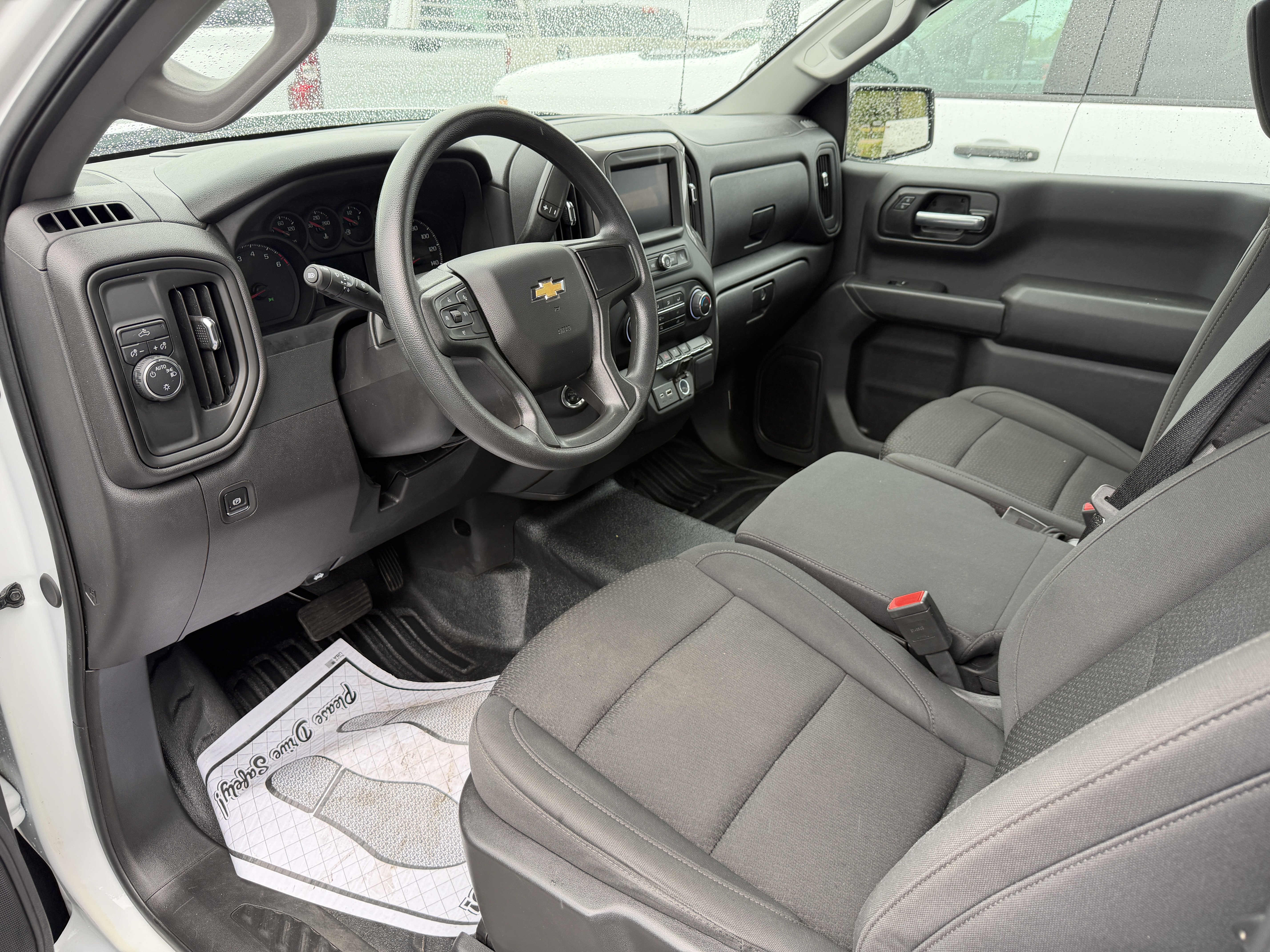 Used 2025 Chevrolet Silverado 1500 W/T RWD image 11