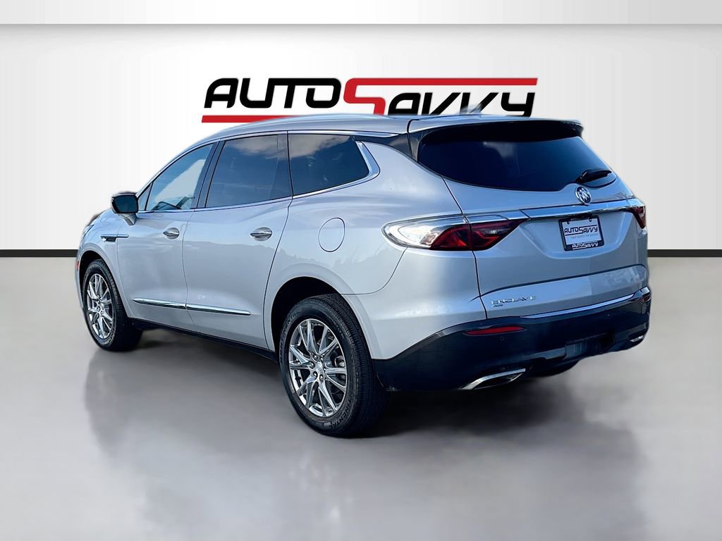 Used 2022 Buick Enclave Premium image 5