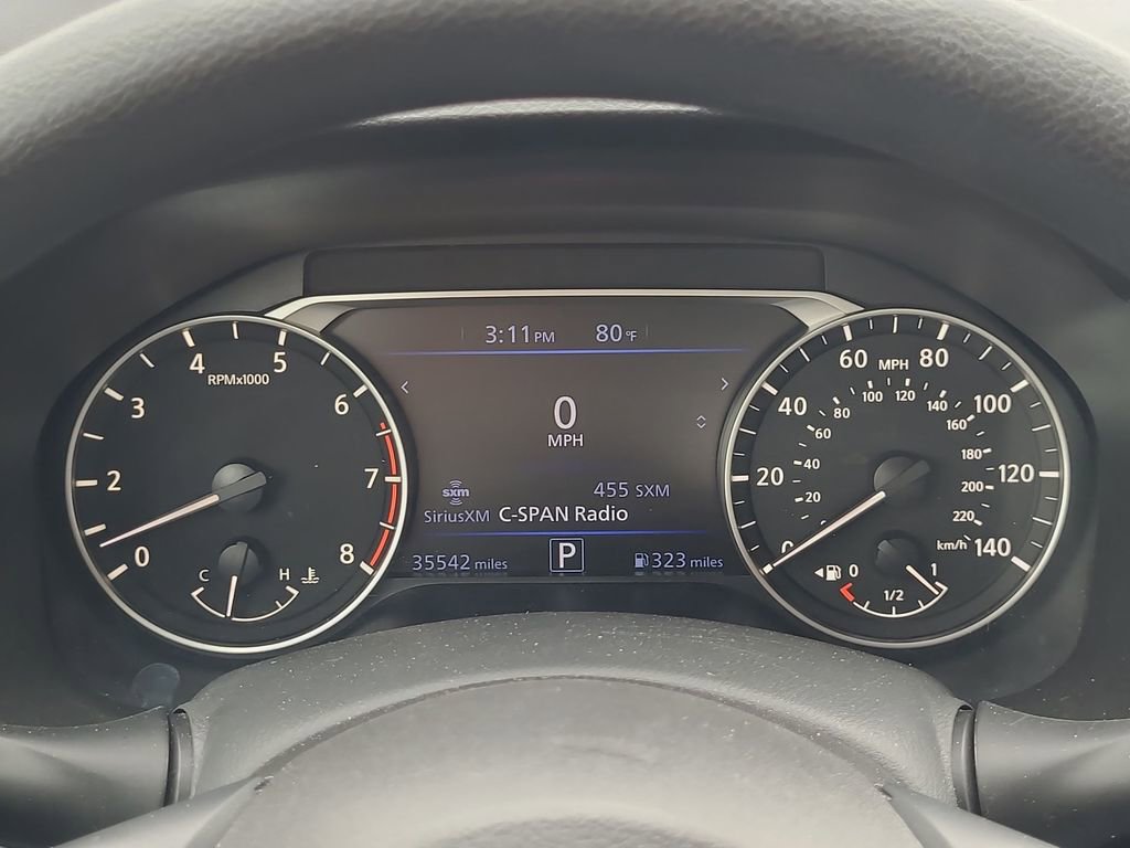 Used 2025 Nissan Altima 2.5 SV FWD image 11