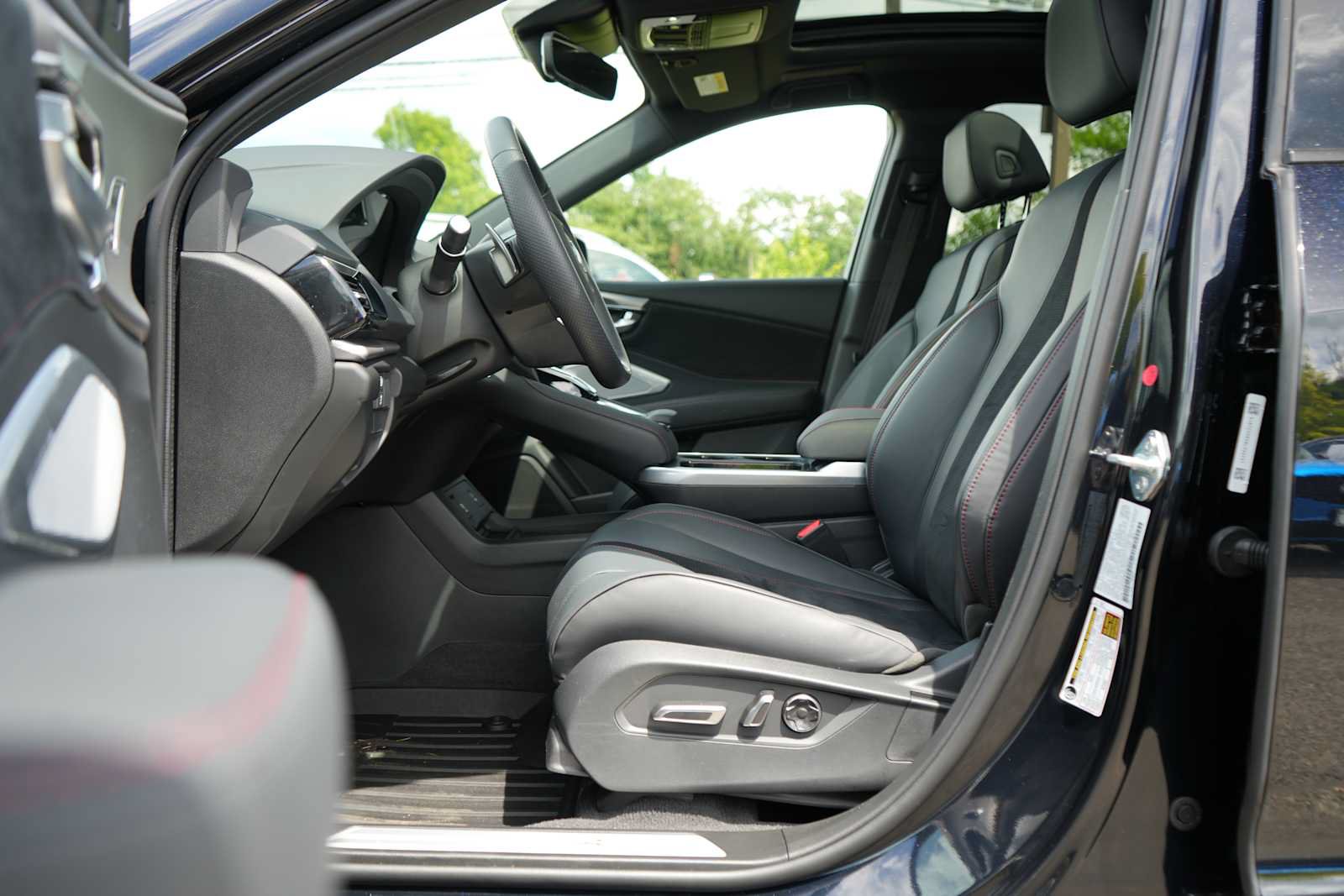 Certified 2025 Acura RDX A-Spec AWD/4WD image 15
