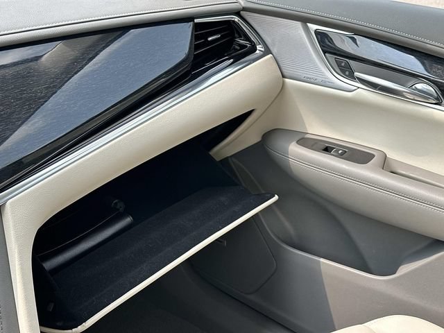 Used 2023 Cadillac XT6 Premium Luxury AWD/4WD image 32