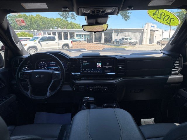Used 2024 Chevrolet Silverado 1500 ZR2 w/ Technology Package AWD/4WD image 40