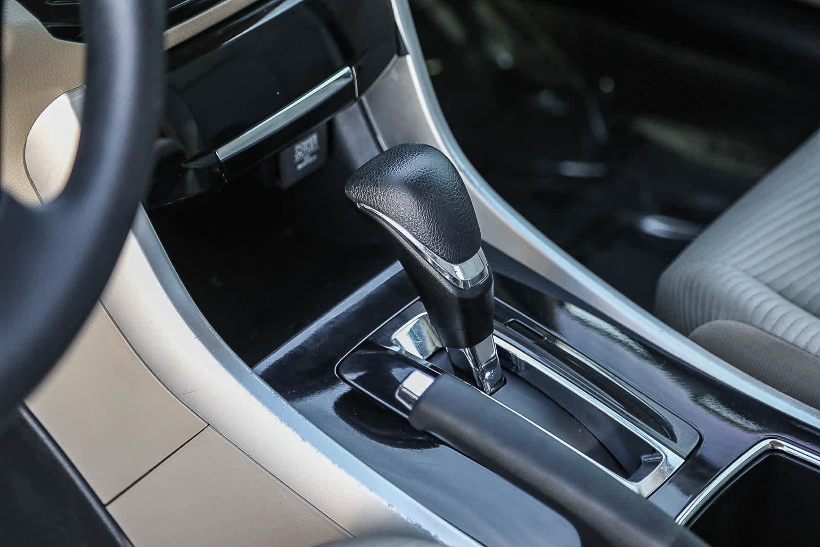 Used 2016 Honda Accord LX image 21