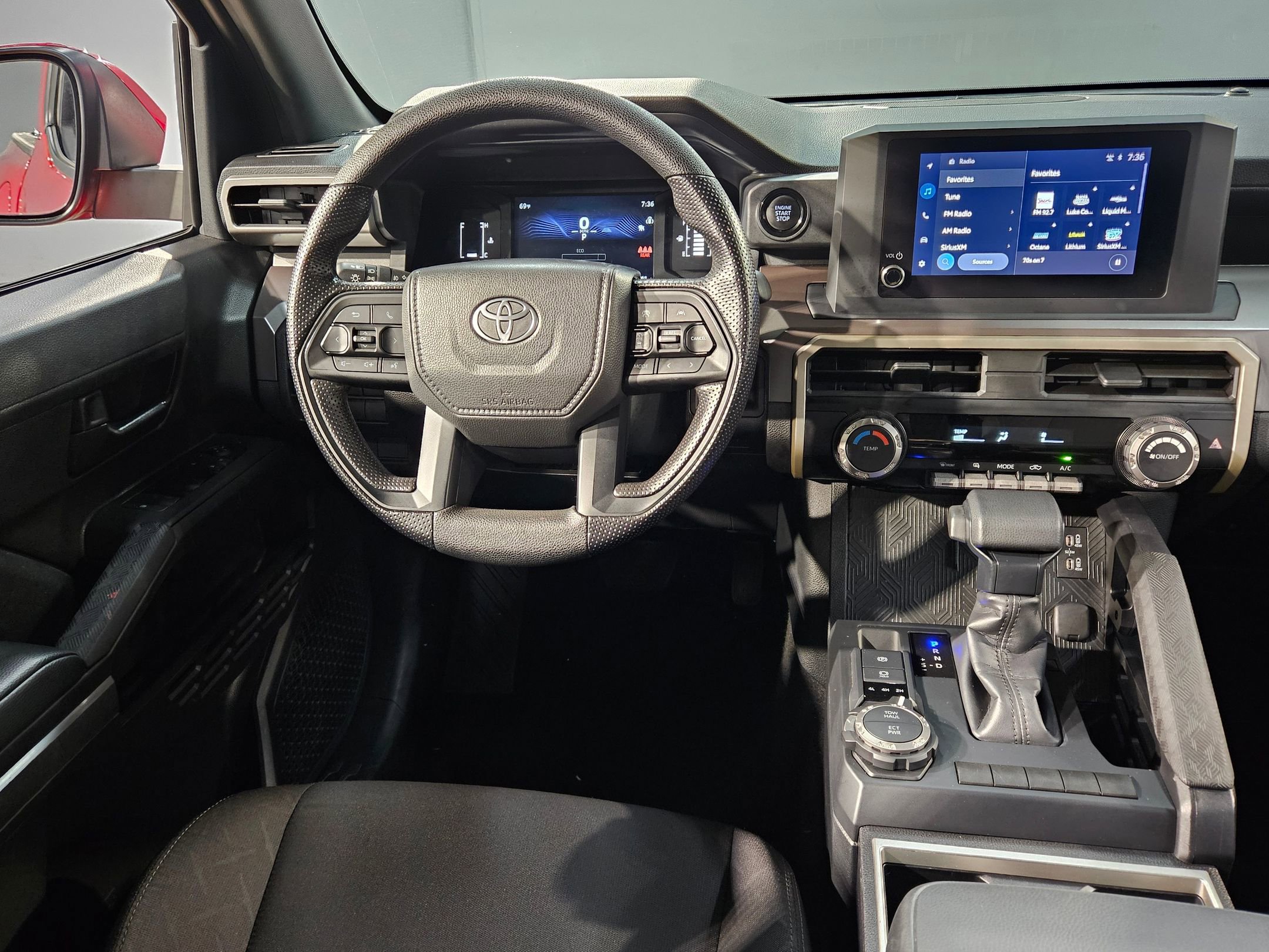 Certified 2025 Toyota Tacoma SR5 image 9