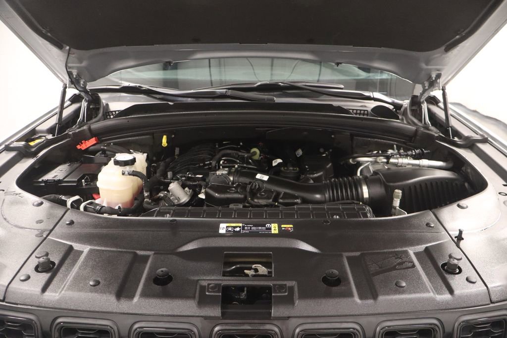 Certified 2023 Jeep Grand Cherokee Altitude image 23