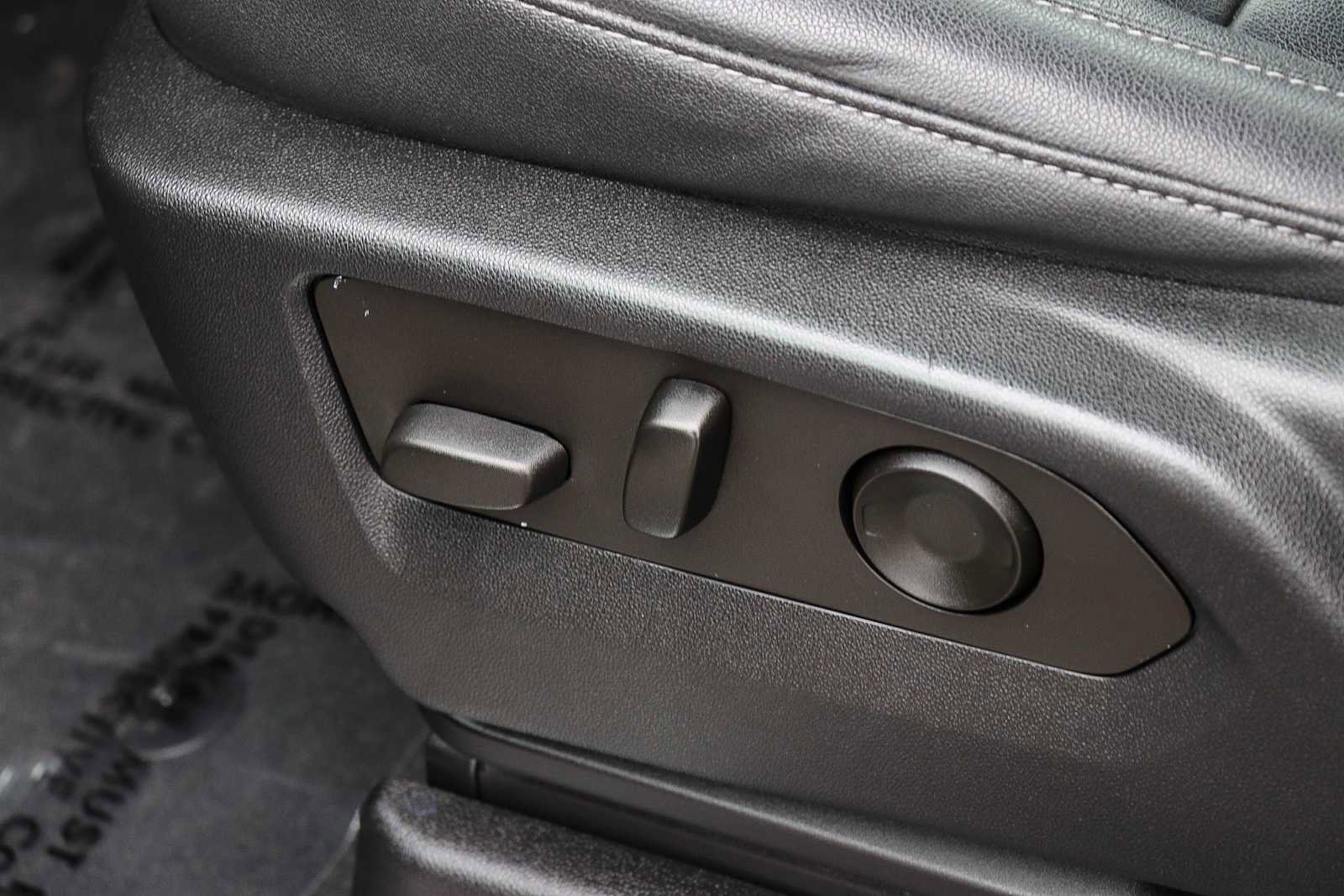 Used 2023 Chevrolet Tahoe LT image 22