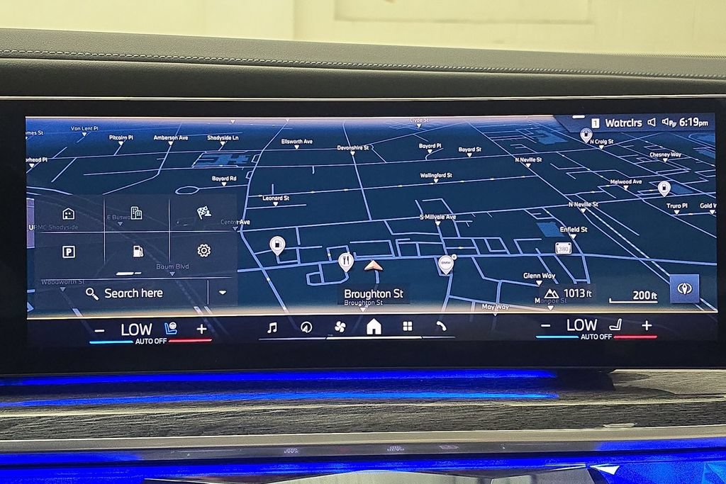 Certified 2023 BMW 760i xDrive w/ Luxury Rear Seating Package AWD/4WD image 19