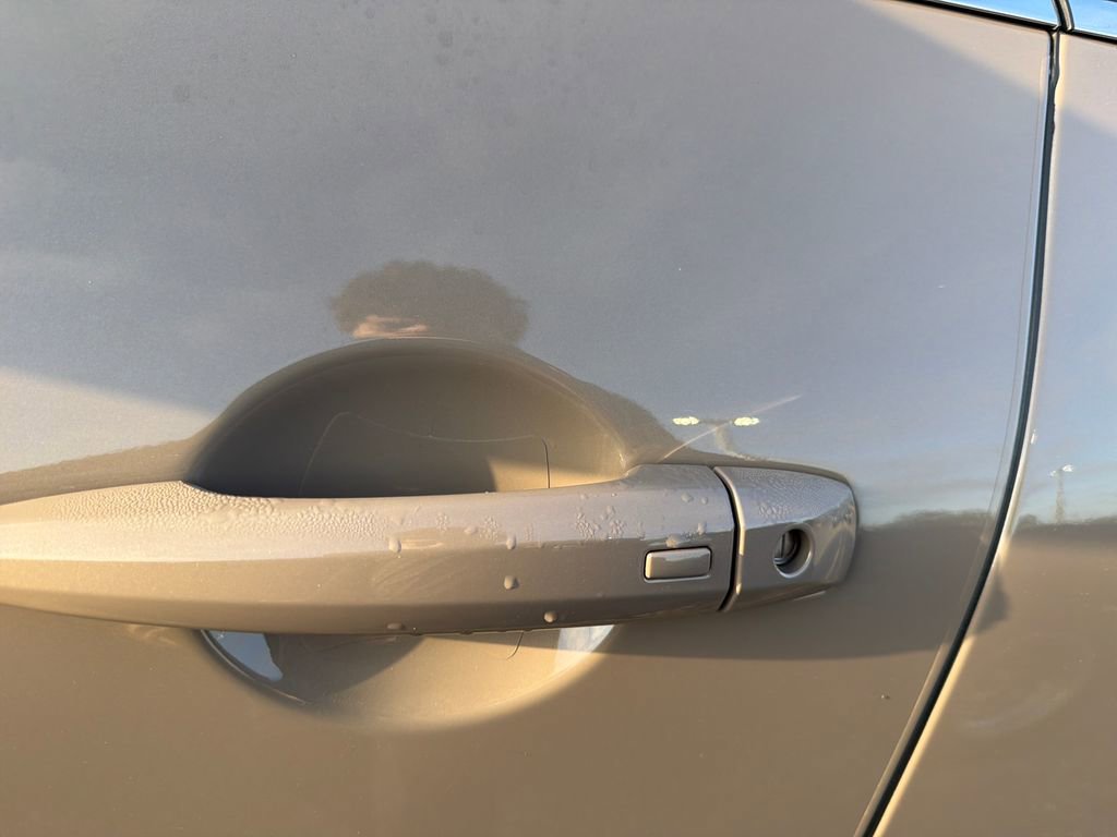 Used 2025 Nissan Pathfinder Platinum w/ Cargo Package FWD image 12