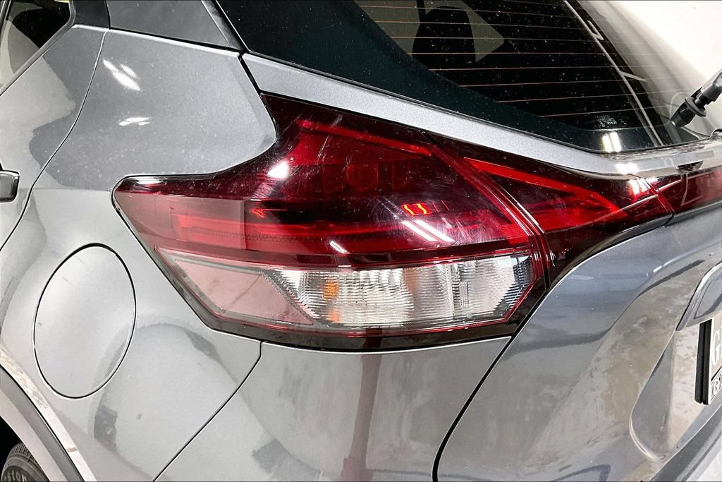 Used 2024 Nissan Kicks S FWD image 35