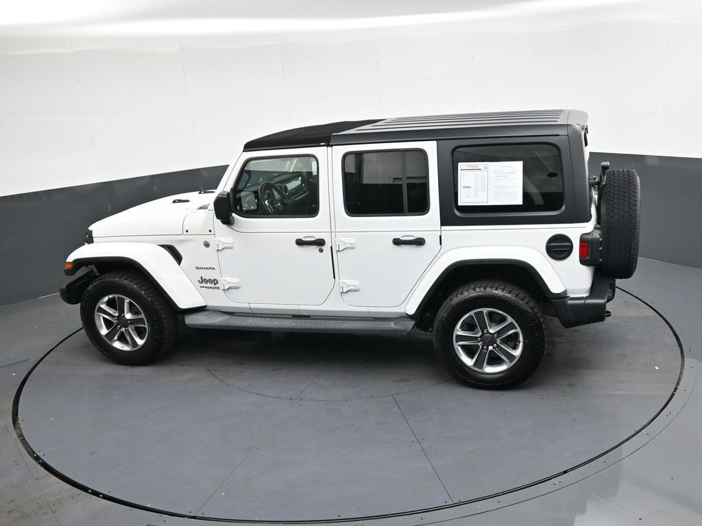 Used 2019 Jeep Wrangler Unlimited Sahara image 21
