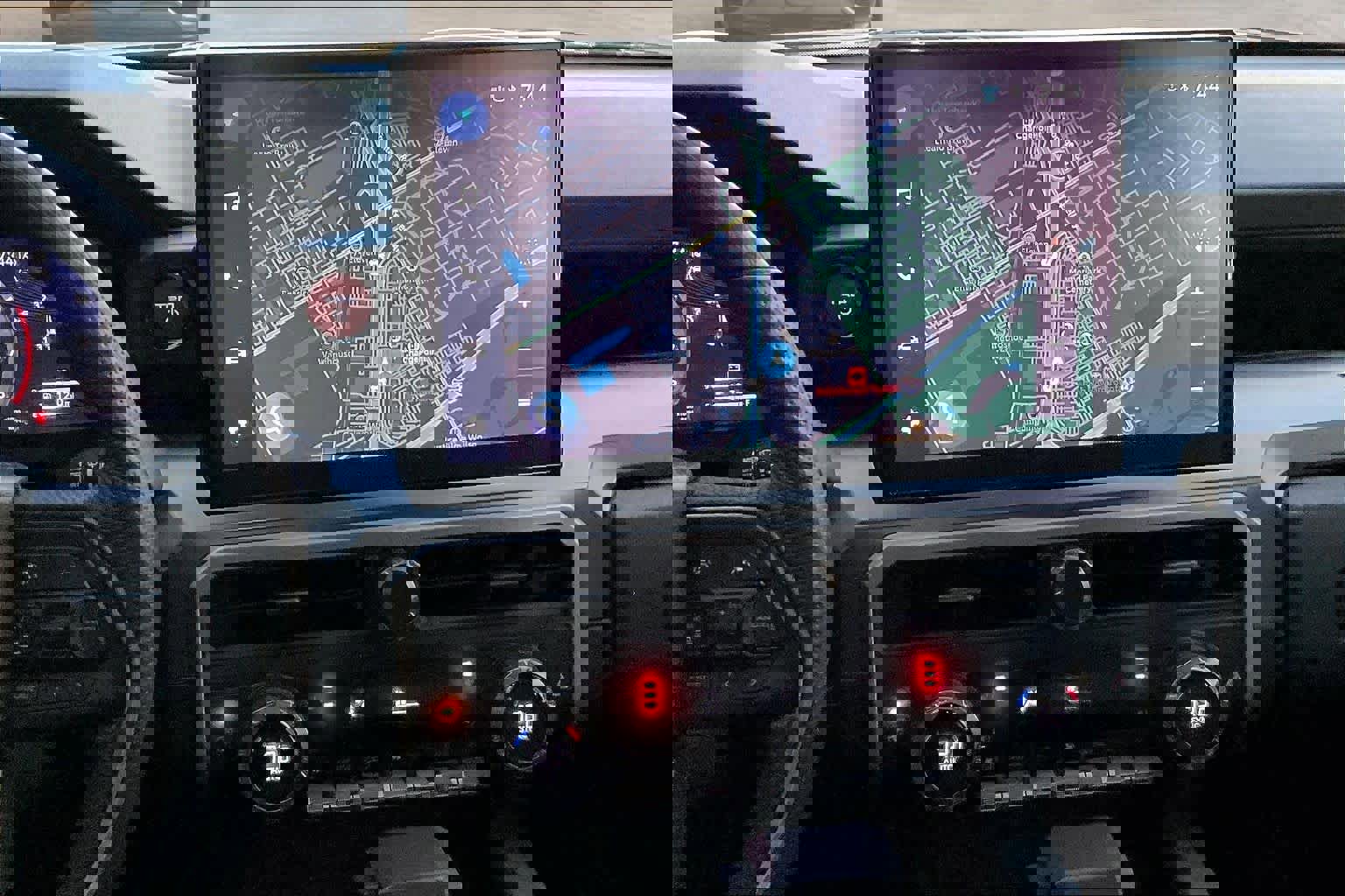 Used 2024 Toyota Tacoma TRD Off-Road image 8