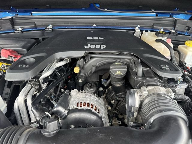 Used 2021 Jeep Gladiator Mojave w/ LED Lighting Group AWD/4WD image 30