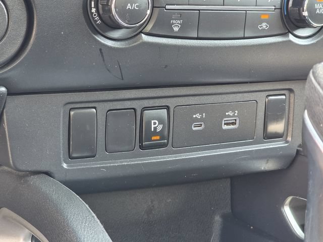 Used 2023 Nissan Frontier SV w/ Technology Package RWD image 22
