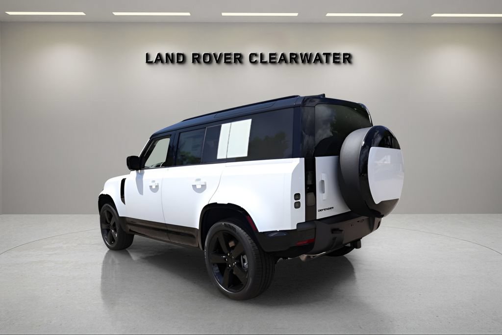 New 2026 Land Rover Defender 110 X-Dynamic SE AWD/4WD image 3