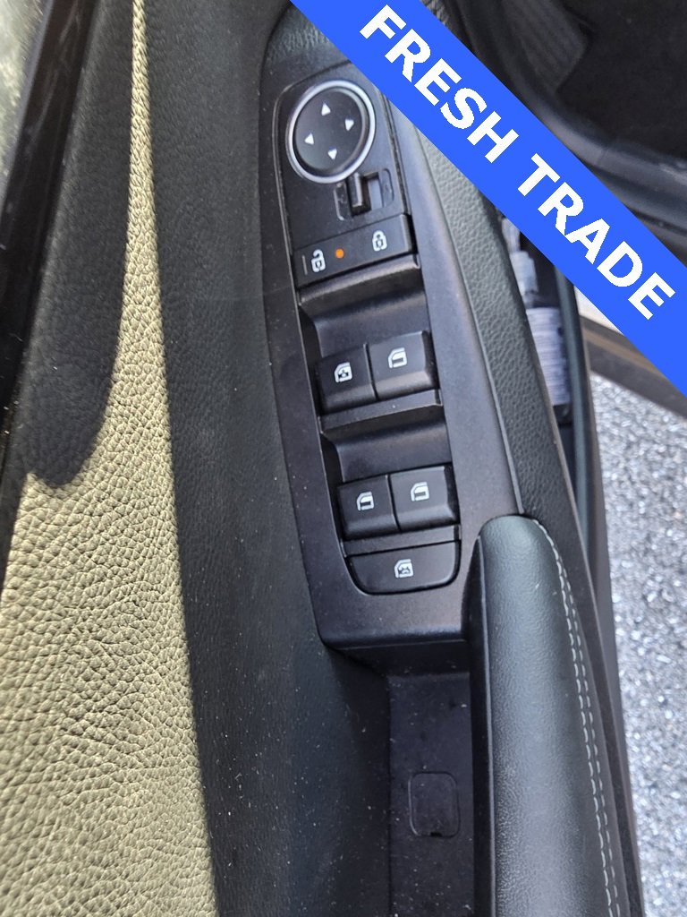 Used 2025 Kia Seltos EX w/ EX Sunroof Package image 14