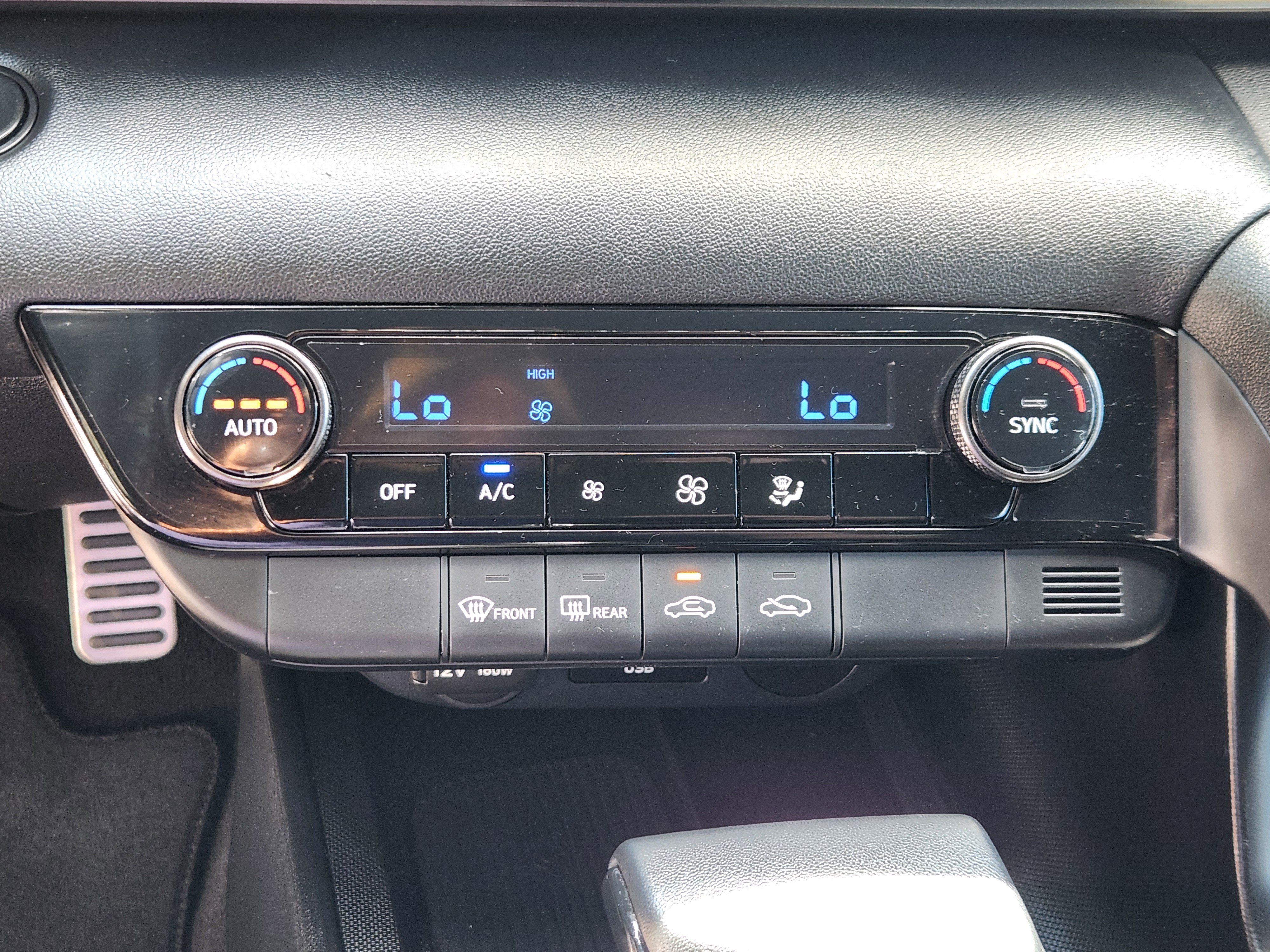 Certified 2025 Hyundai Elantra Sport w/ Cargo Package FWD image 20
