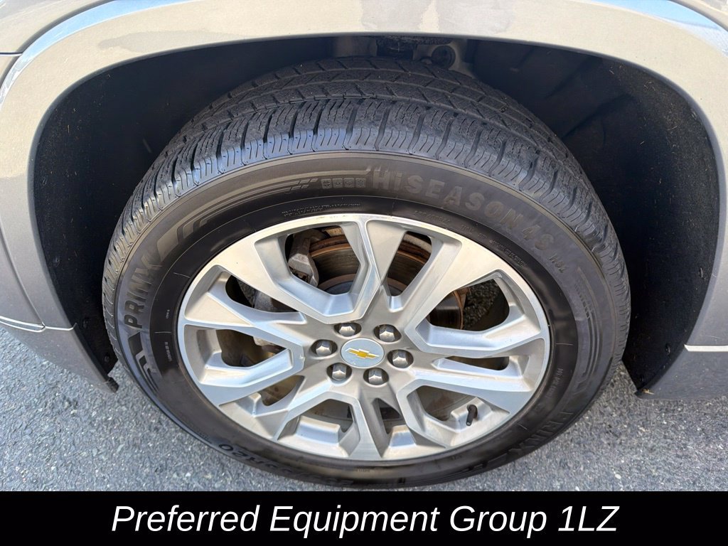 Used 2020 Chevrolet Traverse Premier AWD/4WD image 12