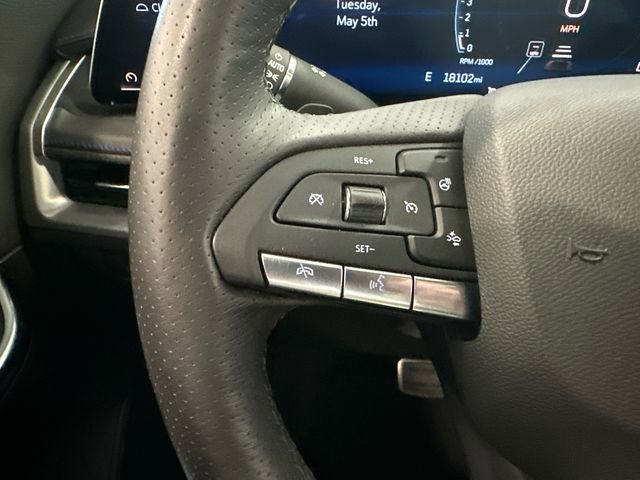 Used 2025 Cadillac XT4 Sport AWD/4WD image 13