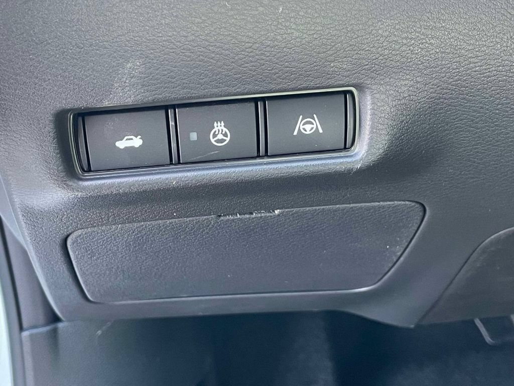 New 2026 Nissan Sentra SL w/ Floor Mat Package FWD image 19