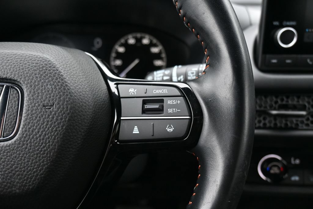 Used 2025 Honda HR-V Sport image 41
