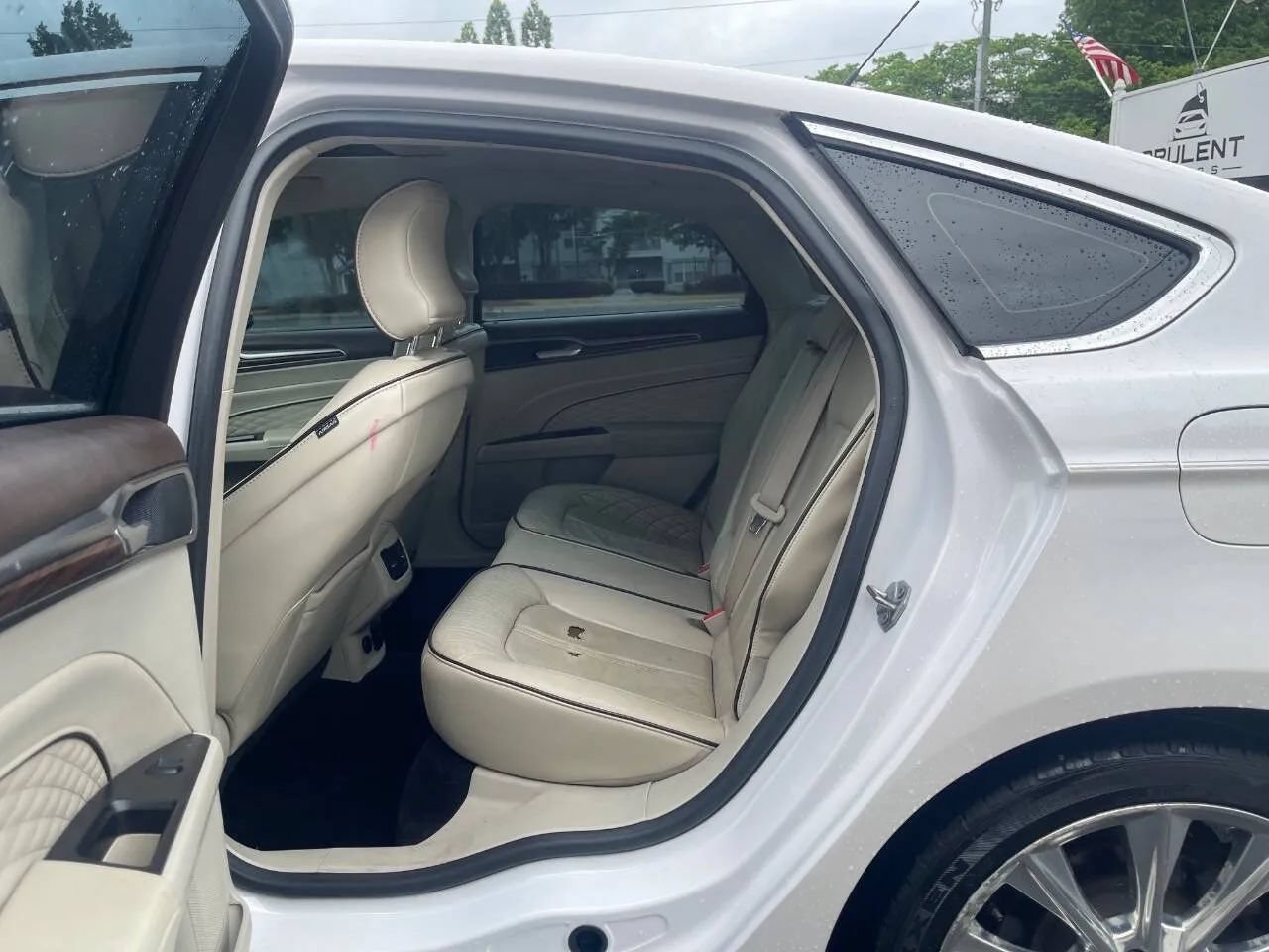 Used 2017 Ford Fusion Platinum FWD image 25