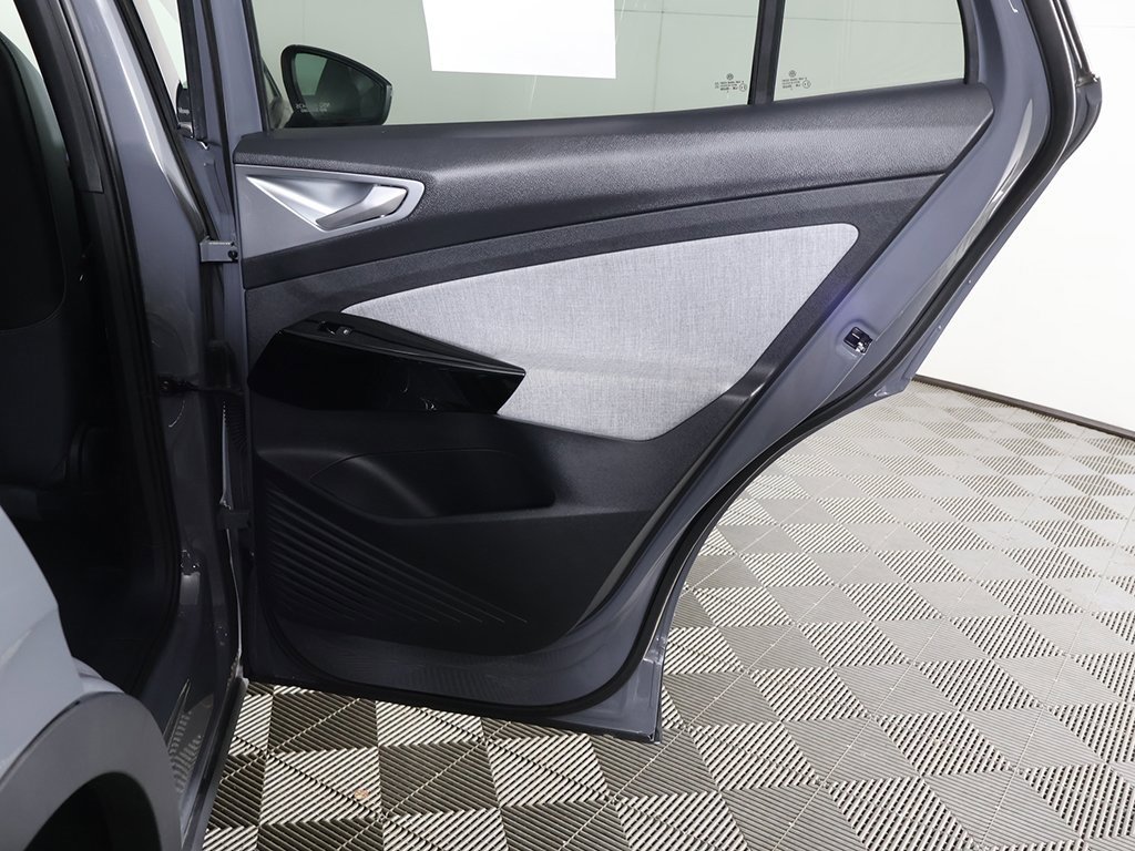 Used 2024 Volkswagen ID.4 2WD image 25