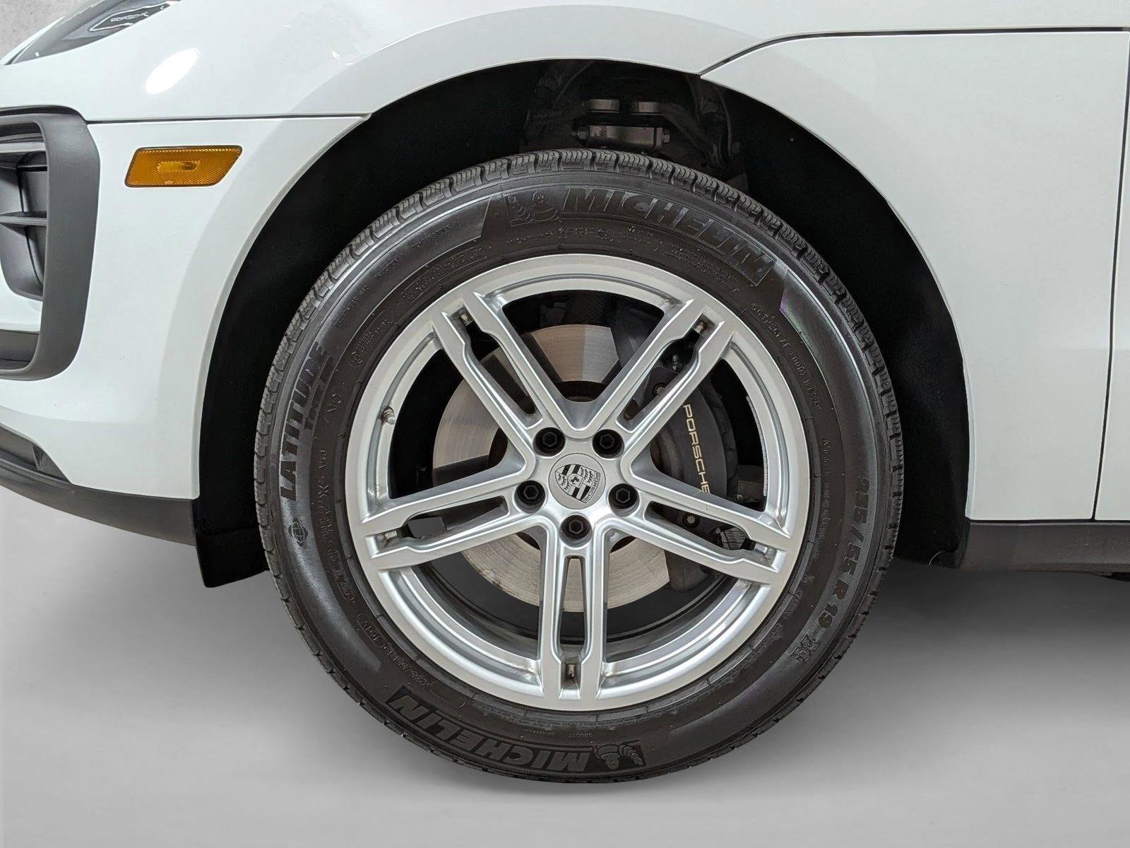 Certified 2025 Porsche Macan Turbo AWD/4WD image 26