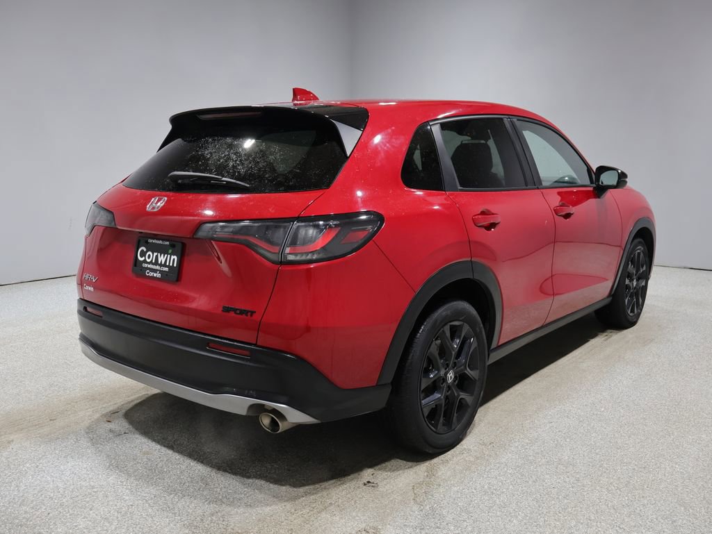 Used 2023 Honda HR-V Sport image 2