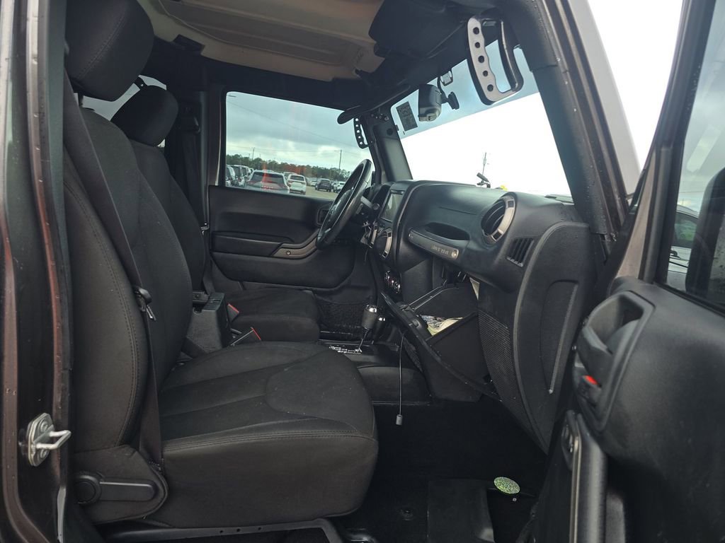 Used 2016 Jeep Wrangler Unlimited Sport w/ Quick Order Package 24S image 11