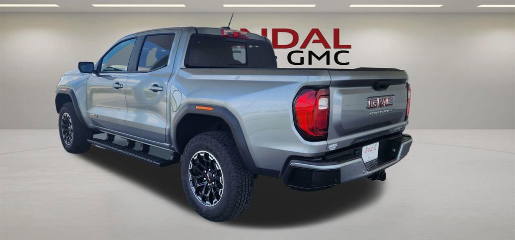 Used 2026 GMC Canyon AT4 w/ Technology Plus Package AWD/4WD image 7