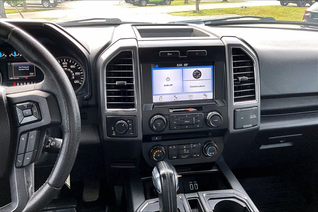Used 2016 Ford F150 XLT w/ Equipment Group 302A Luxury AWD/4WD image 6