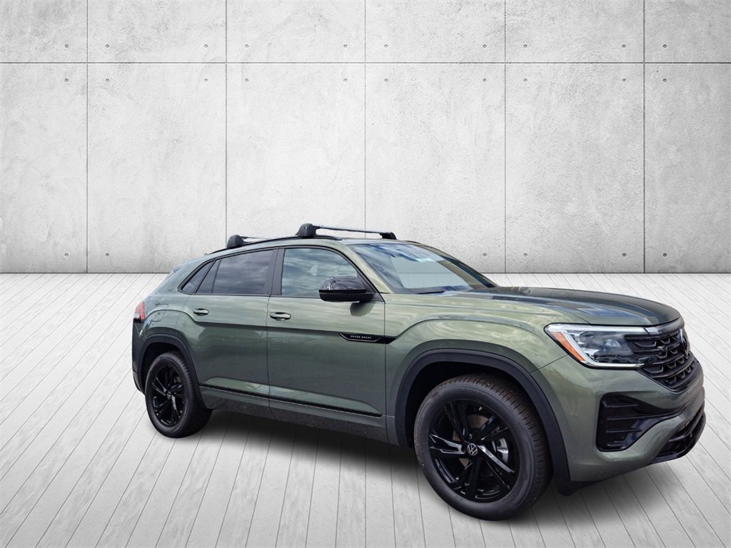 New 2026 Volkswagen Atlas Cross Sport SEL R-Line image 3